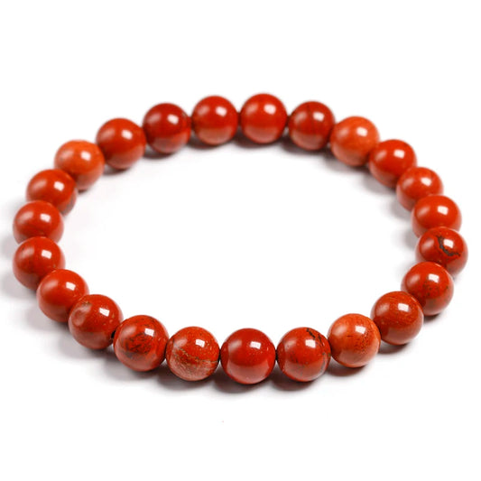 Known for promoting courage and strength, this natural red agate bracelet is designed to enhance confidence, perfect for daily wear.

